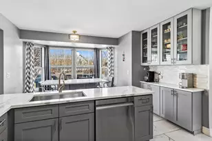 909 Brompton Cir, Bolingbrook, IL 60440 - Photo 11