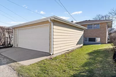 8434 Lawndale Avenue, Skokie, IL 60076 - Photo 29