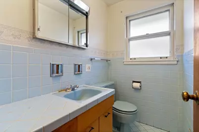 8434 Lawndale Avenue, Skokie, IL 60076 - Photo 13