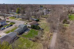 600 Sheridan Rd, Normal, IL 61761 - Photo 11