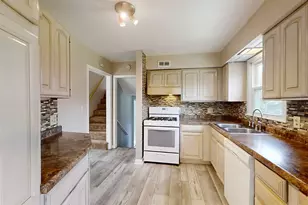 600 Sheridan Rd, Normal, IL 61761 - Photo 23