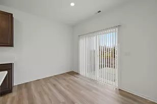 624 Cassia Ct, Crystal Lake, IL 60012 - Photo 11