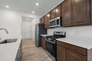 624 Cassia Ct, Crystal Lake, IL 60012 - Photo 7