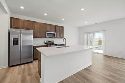 624 Cassia Court #none, Crystal Lake, IL 60012 - Photo 3