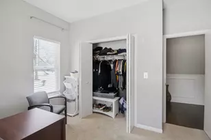 1022 Rosewood Dr, Carpentersville, IL 60110 - Photo 23