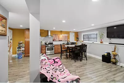 1022 Rosewood Drive, Carpentersville, IL 60110 - Photo 45