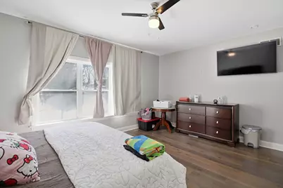 1022 Rosewood Drive, Carpentersville, IL 60110 - Photo 31