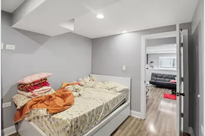 1022 Rosewood Drive, Carpentersville, IL 60110 - Photo 41