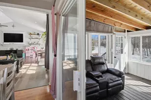 1022 Rosewood Dr, Carpentersville, IL 60110 - Photo 49