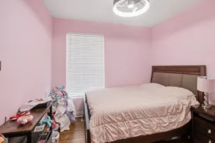 1022 Rosewood Dr, Carpentersville, IL 60110 - Photo 19