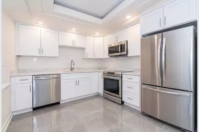 555 S River Road #607, Des Plaines, IL 60016 - Photo 7