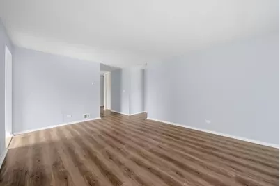 4000 Triumvera Drive #201A, Glenview, IL 60025 - Photo 7