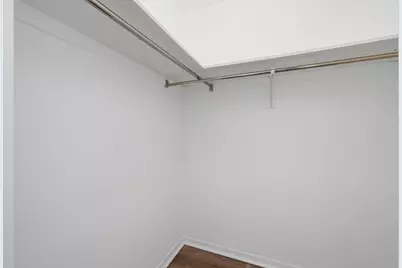 4000 Triumvera Drive #201A, Glenview, IL 60025 - Photo 27