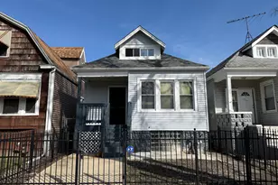 7131 S Wood St, Chicago, IL 60636 - Photo 1