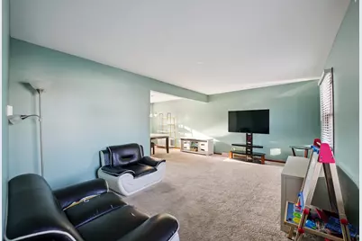 532 Shenandoah Trail, Elgin, IL 60123 - Photo 3