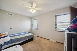 532 Shenandoah Trail, Elgin, IL 60123 - Photo 13