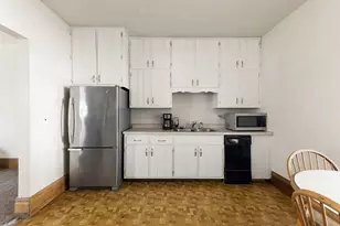 319 Willow Ave, Joliet, IL 60436 - Photo 9