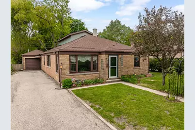 493 E Palatine Road, Palatine, IL 60074 - Photo 1