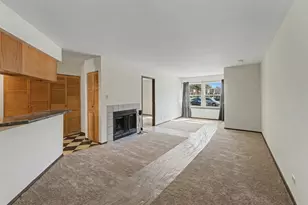 1203 Wyndham Ct, Palatine, IL 60074 - Photo 3