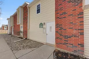1203 Wyndham Ct, Palatine, IL 60074 - Photo 1