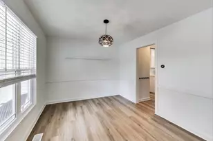 1329 Neskola Ct, Naperville, IL 60564 - Photo 15