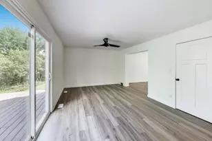 1329 Neskola Ct, Naperville, IL 60564 - Photo 9