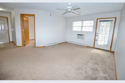 300 Cunat Boulevard #2C, Richmond, IL 60071 - Photo 5