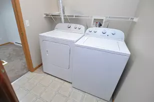 300 Cunat Blvd, Richmond, IL 60071 - Photo 15