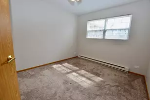 300 Cunat Blvd, Richmond, IL 60071 - Photo 9