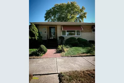 15201 Sunset Drive, Dolton, IL 60419 - Photo 1