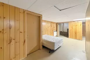 1318 Ridgefield Rd, Freeport, IL 61032 - Photo 41