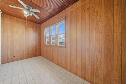 5722 W Eastwood Avenue, Chicago, IL 60630 - Photo 15