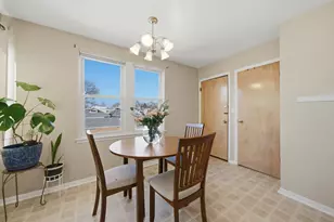 5722 W Eastwood Ave, Chicago, IL 60630 - Photo 21