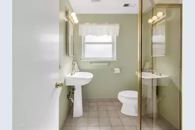 417 Naperville Road, Clarendon Hills, IL 60514 - Photo 21