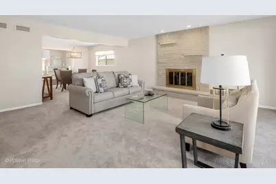 417 Naperville Road, Clarendon Hills, IL 60514 - Photo 5