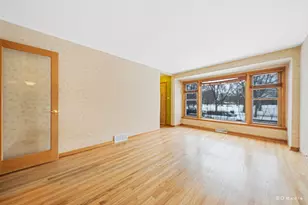 6124 S Mulligan Ave, Chicago, IL 60638 - Photo 3