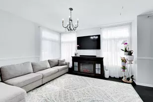 1975 Misty Ridge Ct, Aurora, IL 60503 - Photo 7