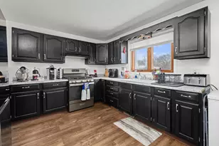 3202 Archer Dr, East Moline, IL 61244 - Photo 7