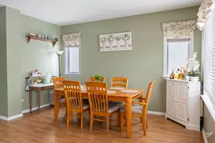 2418 Montclair Ln, Montgomery, IL 60538 - Photo 7