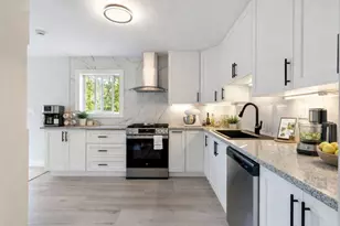 1100 Millbrook Dr, Lake Zurich, IL 60047 - Photo 5