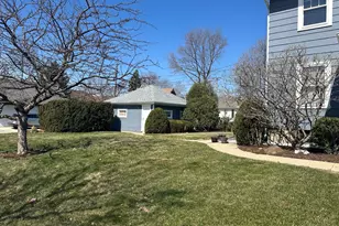 [Address not provided], Elgin, IL 60123 - Photo 3