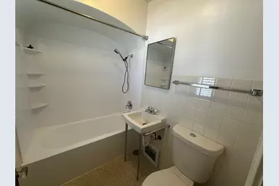 [Address not provided], Elgin, IL 60123 - Photo 11