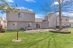 1388 Huntington Dr, Mundelein, IL 60060 - Photo 23