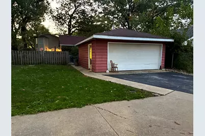 18136 Oakwood Avenue, Lansing, IL 60438 - Photo 21
