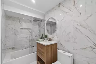 241 E Schick Rd, Bloomingdale, IL 60108 - Photo 23