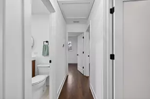 241 E Schick Rd, Bloomingdale, IL 60108 - Photo 13