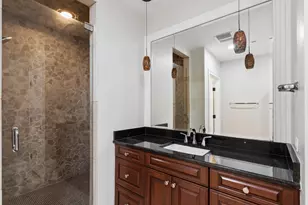 611 Ames St, Libertyville, IL 60048 - Photo 17