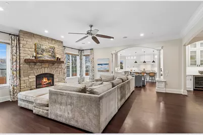 611 Ames Street, Libertyville, IL 60048 - Photo 11