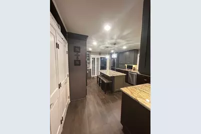 4 Oak Brook Club Drive #G205, Oak Brook, IL 60523 - Photo 27