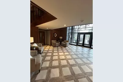 4 Oak Brook Club Drive #G205, Oak Brook, IL 60523 - Photo 5